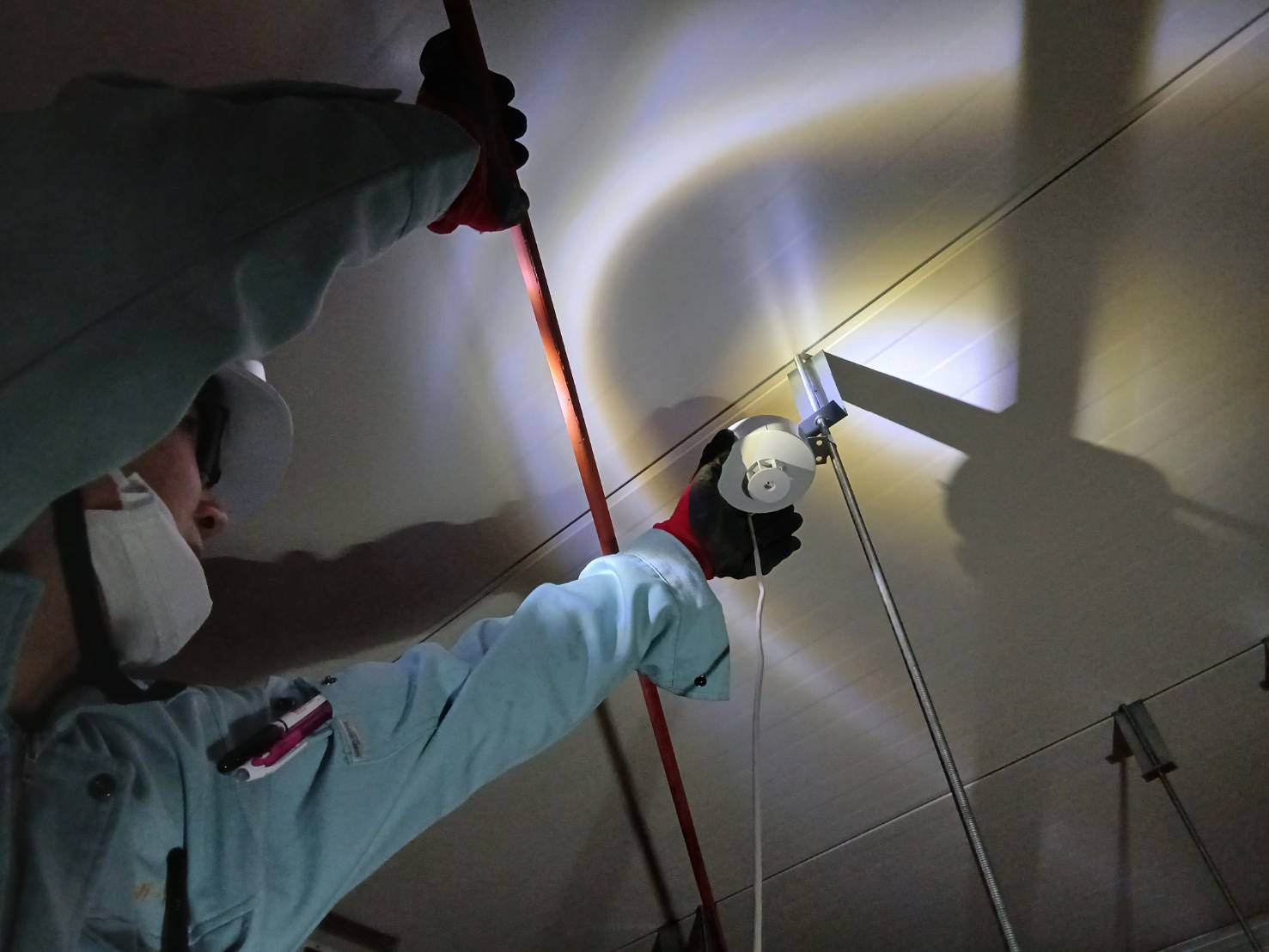 天井裏熱感知器交換